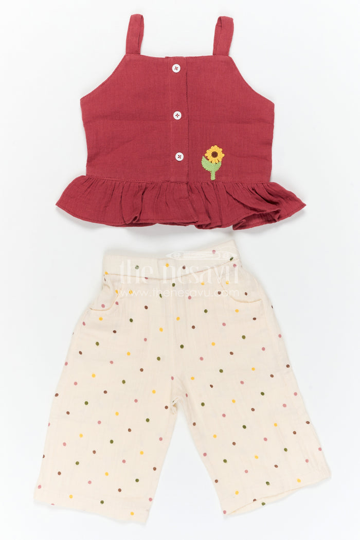 The Nesavu Baby Casual Sets Baby Girl Casual Outfit Set for Daily Wear and Outings Nesavu Nesavu Baby Girl Muslin Cotton Casual Set With Sleeveless Top And Printed Pants For Daily Wear Comfort