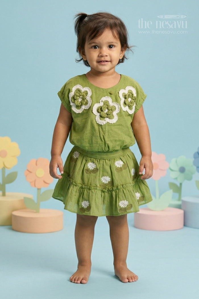 The Nesavu Baby Casual Sets Baby Girl Casual Outfit Set for Playdates and Everyday Outings Nesavu 18 (2Y) / Green / Cotton BFJ980B-18 Nesavu baby girl cotton casual outfit set with thread embroidery for playdates and daily wear
