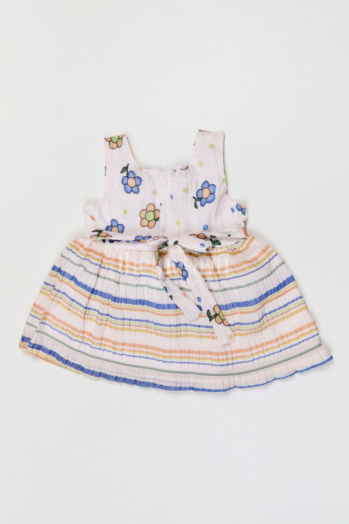 The Nesavu Baby Frocks Baby Girl Frock for Casual Outings and Everyday Wear Nesavu Nesavu baby girl cotton frock for casual outings and everyday wear with digital print