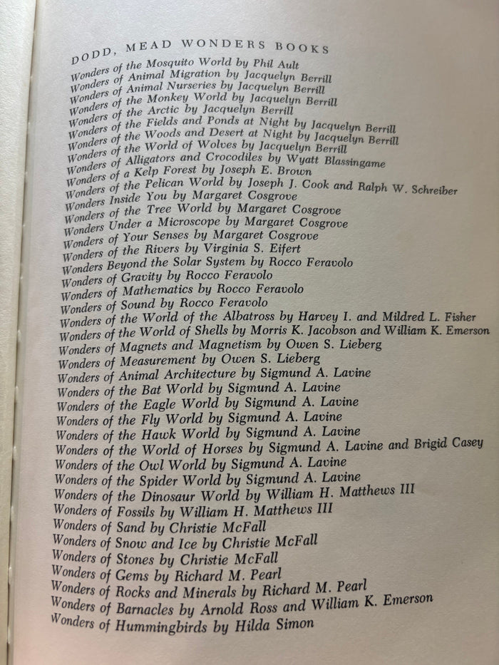 BOOKS - Wonders of the Bison World`