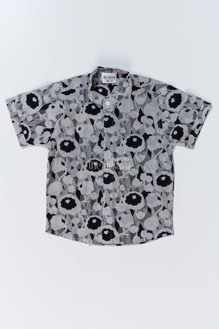 The Nesavu Boys Cotton Shirt Boys Black Half Sleeve Cotton Shirt in Cotton Block Print with Abstract Floral Design Nesavu 16 (1Y) / Black BS251A-16 Nesavu Boys Black Half Sleeve Cotton Shirt Cotton Block Print Abstract Floral Design