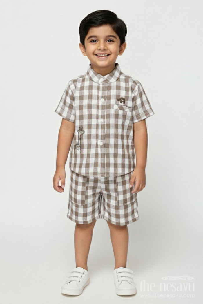 The Nesavu Boys Casual Set Boys Cotton Casual Set for Everyday Wear and Playtime Nesavu 12 (3M) / Gray BCS541B-12 Nesavu boys cotton shirt and shorts set for everyday comfort and casual outings