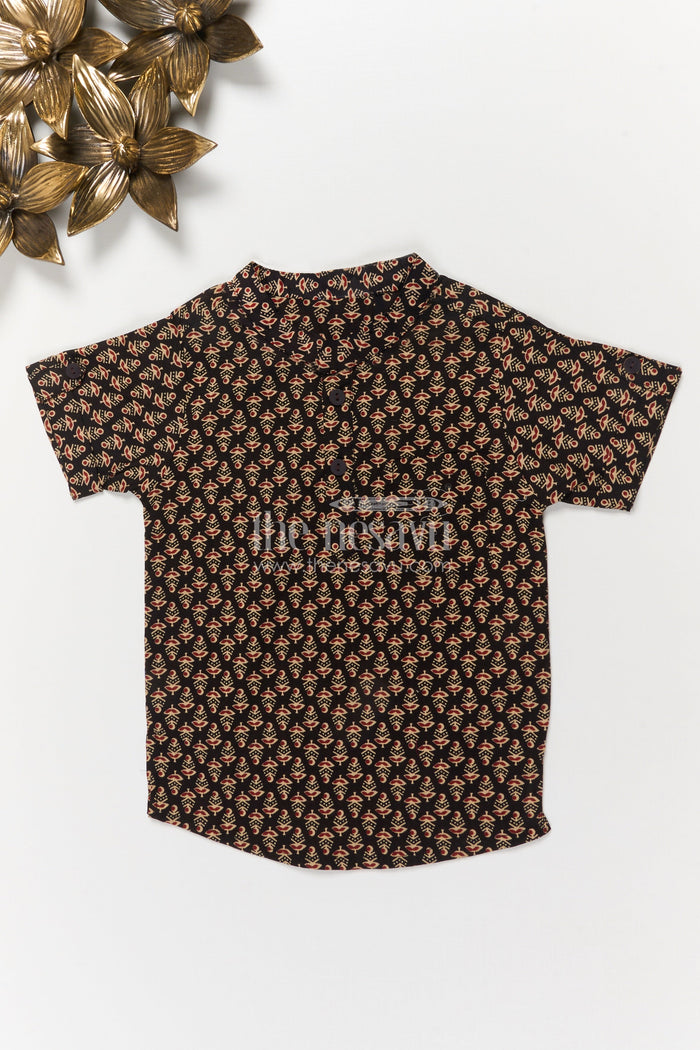 The Nesavu Boys Cotton Shirt Boys Cotton Shirt with Digital Print for Casual Ethnic Styling Nesavu 20 (3Y) / Brown BS381A-20 Nesavu boys cotton printed shirt for casual ethnic looks – breathable and versatile styling