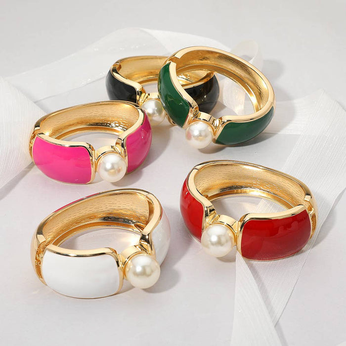 Brown Central Pearl Enamel Hinged Bangle
