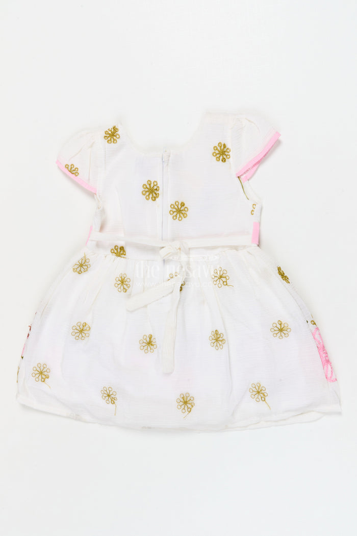 The Nesavu Girls Cotton Frock Embroidered Cotton Frock for Baby Girls’ Weekend Outings Nesavu Nesavu cotton frock for baby girls with floral embroidery and bow detail – weekend wear