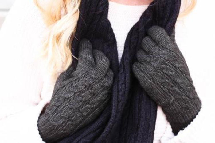 Ladies Cabled Bison Gloves Bison Gear The Buffalo Wool Co.