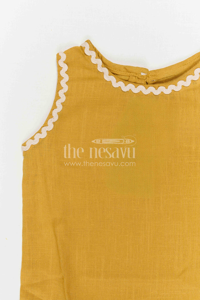 The Nesavu Girls Co-Ord Sets Girls Co Ord Set for Daily Wear and Casual Outs Nesavu Nesavu Girls Cotton Co Ord Set For Daily Wear Sleeveless Casual Outfit For Kids