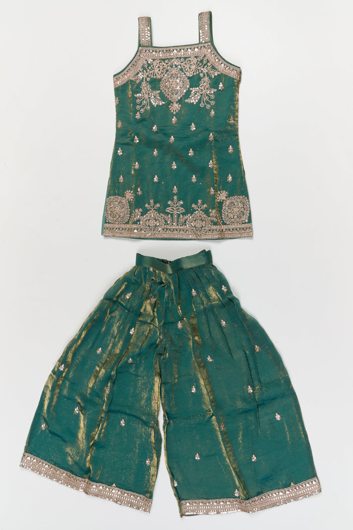 The Nesavu Girls Sharara / Plazo Set Girls Festive Sharara Outfit with Zari Thread Work and Flared Silhouette Nesavu 26 (6Y) / Green / Organza GPS960B-26 Nesavu festive sharara set for girls with zari embroidery and dupatta – perfect for cultural events and weddings