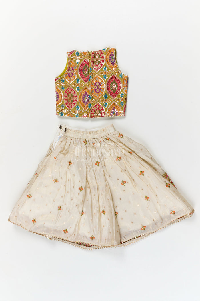 The Nesavu Girls Lehenga Choli Girls Lehenga Choli for Weddings and Traditional Family Functions Nesavu Nesavu girls lehenga choli for weddings and traditional celebrations with embroidered blouse