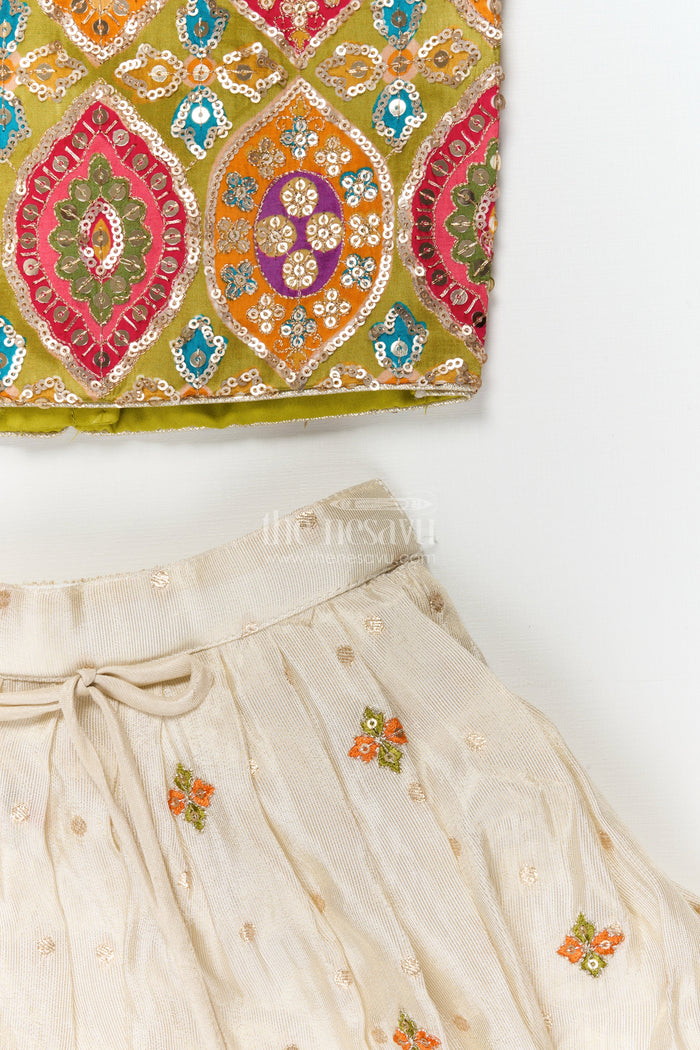 The Nesavu Girls Lehenga Choli Girls Lehenga Choli for Weddings and Traditional Family Functions Nesavu Nesavu girls lehenga choli for weddings and traditional celebrations with embroidered blouse