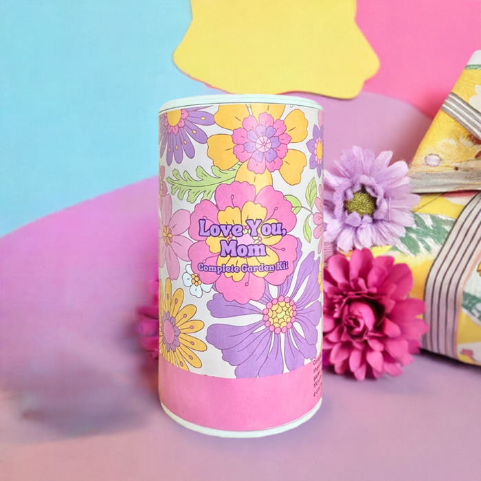 Love You Mom Garden Shaker Can