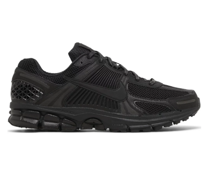Men’s Nike Zoom Vomero 5 (Triple Black)