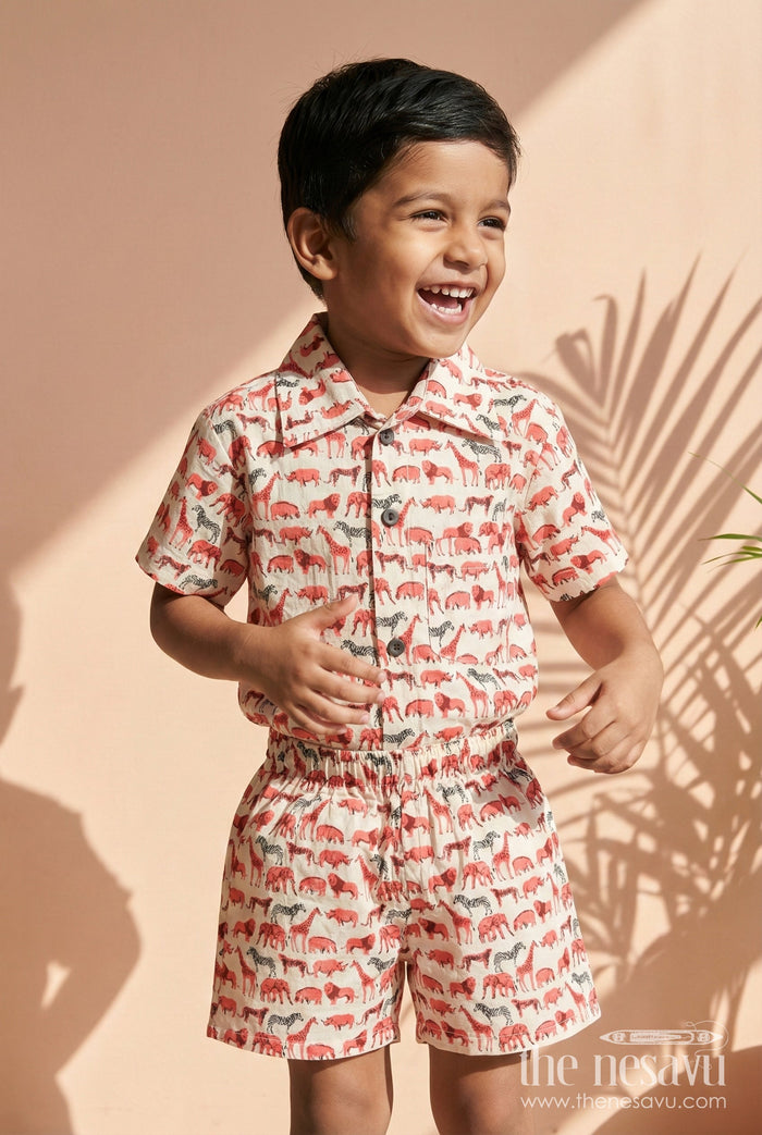 The Nesavu Boys Casual Set Toddler Boys Cotton Set with Animal Print for Everyday Wear Nesavu 16 (1Y) / Multicolor BCS544A-16 Nesavu boys cotton casual set with animal digital print for toddler daily wear