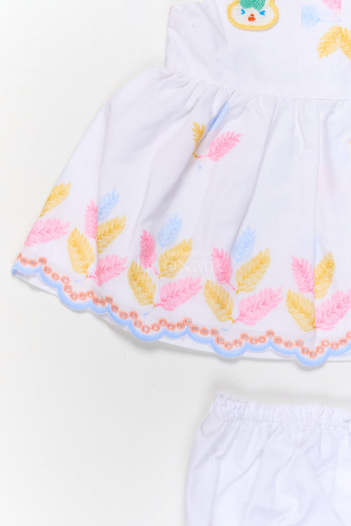 The Nesavu Baby Cotton Frocks Two-piece Baby Frock Set with Floral Embroidery and Bloomers Nesavu Baby frock set with embroidery and bloomers for comfortable everyday wear