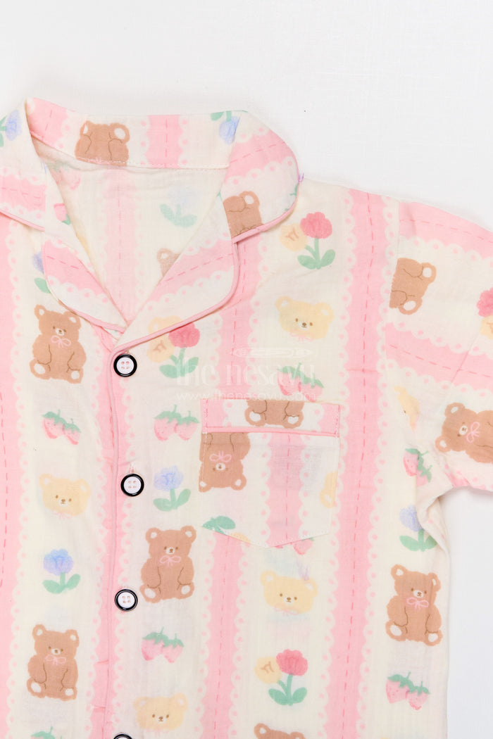 The Nesavu Night Dress Kids Cotton Night Suit with Teddy Print for Bedtime Comfort Nesavu Nesavu Kids Muslin Cotton Teddy Print Night Suit For Everyday Sleepwear