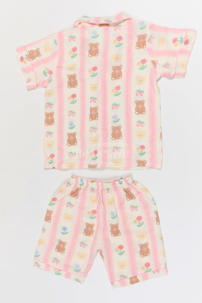The Nesavu Night Dress Kids Cotton Night Suit with Teddy Print for Bedtime Comfort Nesavu Nesavu Kids Muslin Cotton Teddy Print Night Suit For Everyday Sleepwear