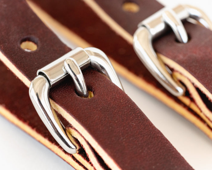 Junior 5/8" Fold Back Spur Straps Close Up